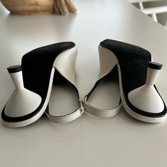 Seychelles Brooklyn Kitten Heel in White - Picture 6 of 16